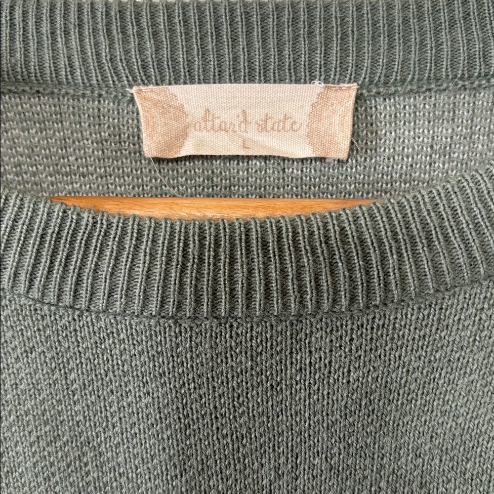 Alter’d State Green Smiley Face Cropped Sweater Size L - Picture 2 of 5